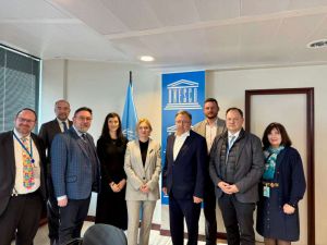 Євгенія Кравчук: Міжнародна спільнота має засудити системну роботу росії проти вільних медіа та журналістів, які документують воєнні злочини рф